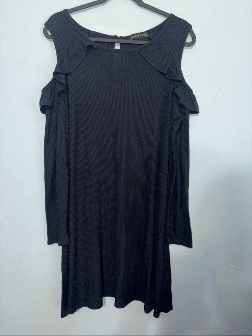 XL Derek Heart Plus Black Ribbed Minimalist Cold-Shoulder Ruffle Knit Fall Dress